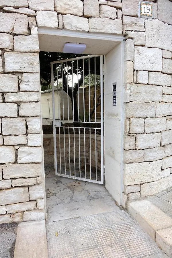 Apartament La Finestra Sul Mare Bari 0*,